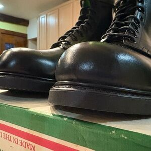 Men's Black Leather Lace-Up Boots Rare Steel Shank&Toe 12 R Chromed Cowhide!